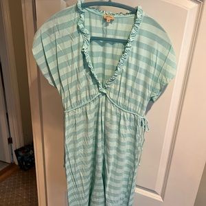 Ella Moss VERY soft. Like new. Worn once. V neck. Size Large